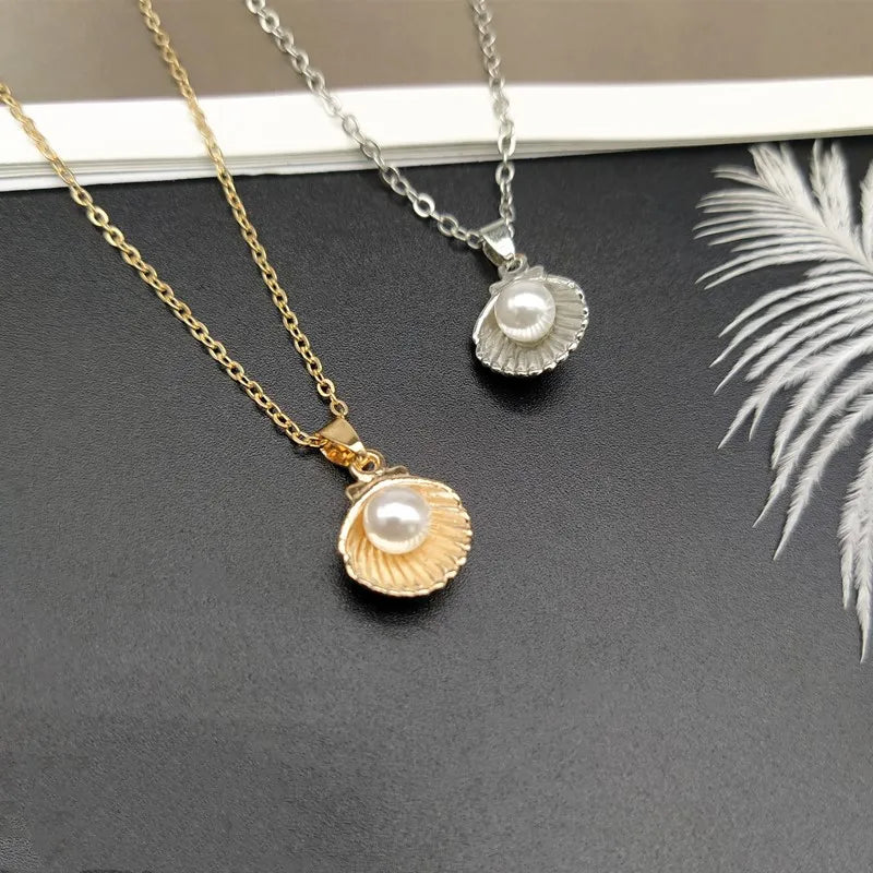 Shell Pearlike Pendant