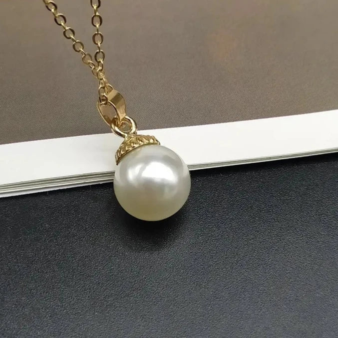 Shell Pearlike Pendant